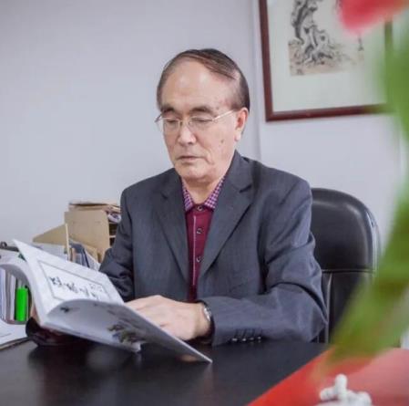 专家介绍 Ligen